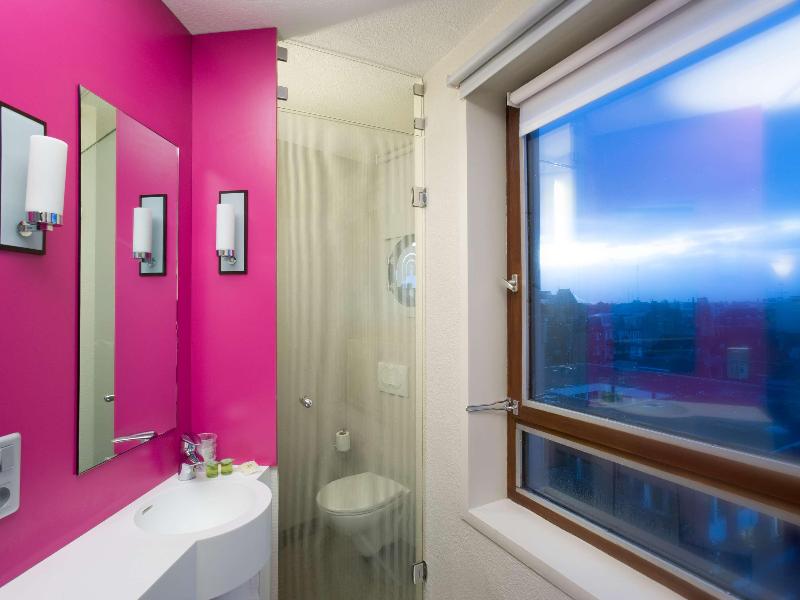 Ibis Styles Lille Centre Gare Beffroi image