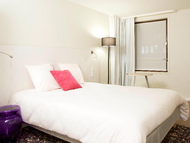 Ibis Styles Lille Centre Gare Beffroi image