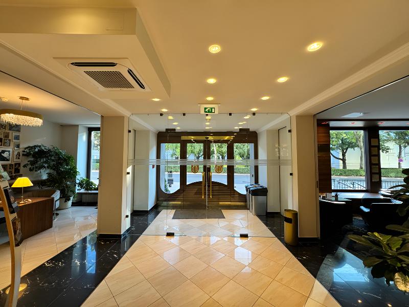 Hotel Secession an der Oper image