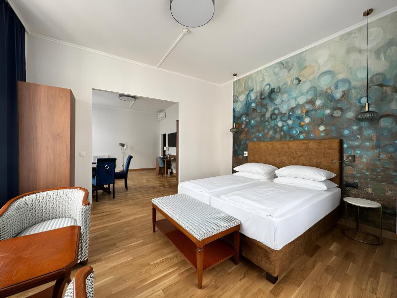 Hotel Secession an der Oper image