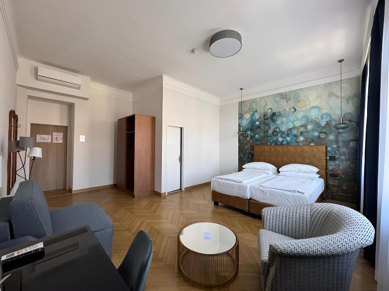 Hotel Secession an der Oper image