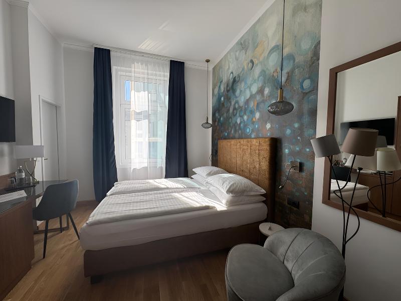 Hotel Secession an der Oper image