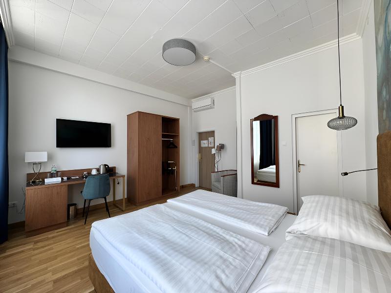 Hotel Secession an der Oper image