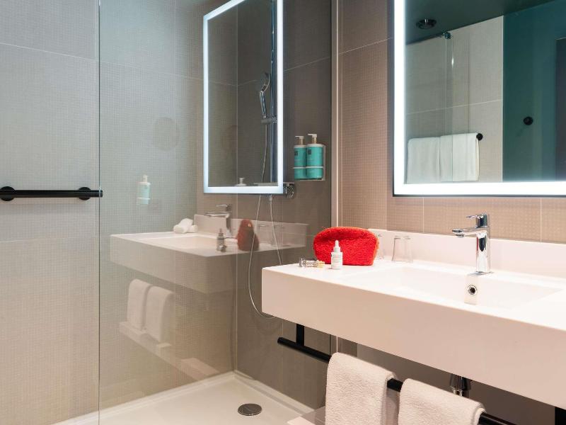 Novotel Bern Expo image