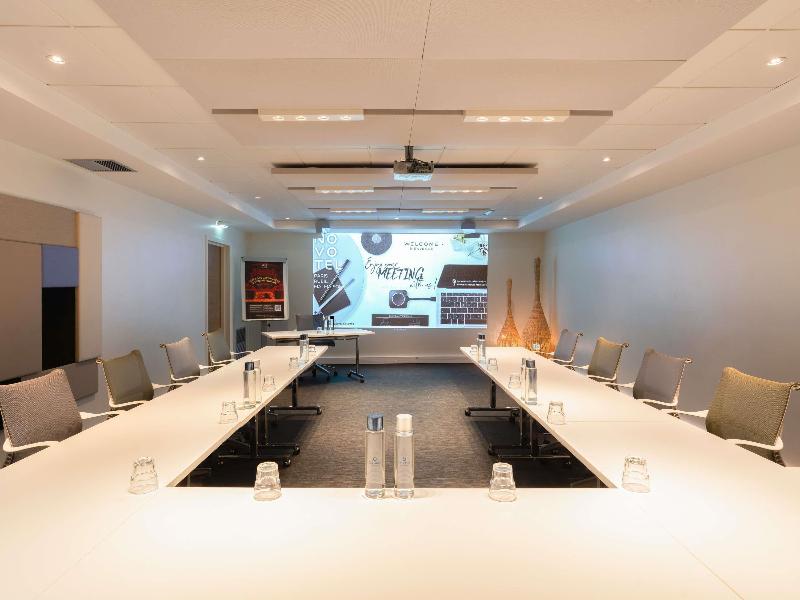 Novotel Paris Rueil Malmaison image