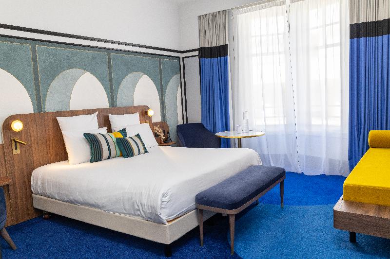 Hôtel Plaza Biarritz Plage-Handwritten Collection image