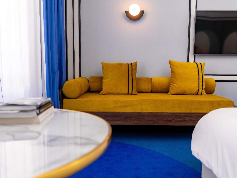 Hôtel Plaza Biarritz Plage-Handwritten Collection image