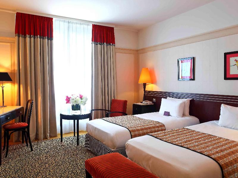 Hôtel Plaza Biarritz Plage-Handwritten Collection image