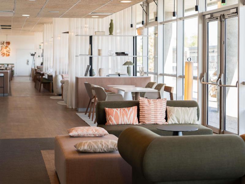 Mercure Paris Ivry Seine image