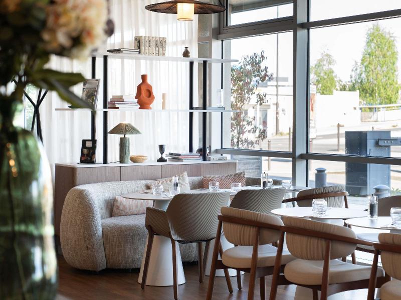 Mercure Paris Ivry Seine image