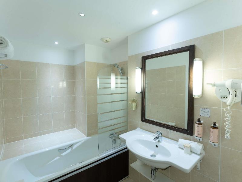 Mercure Rennes Cesson image