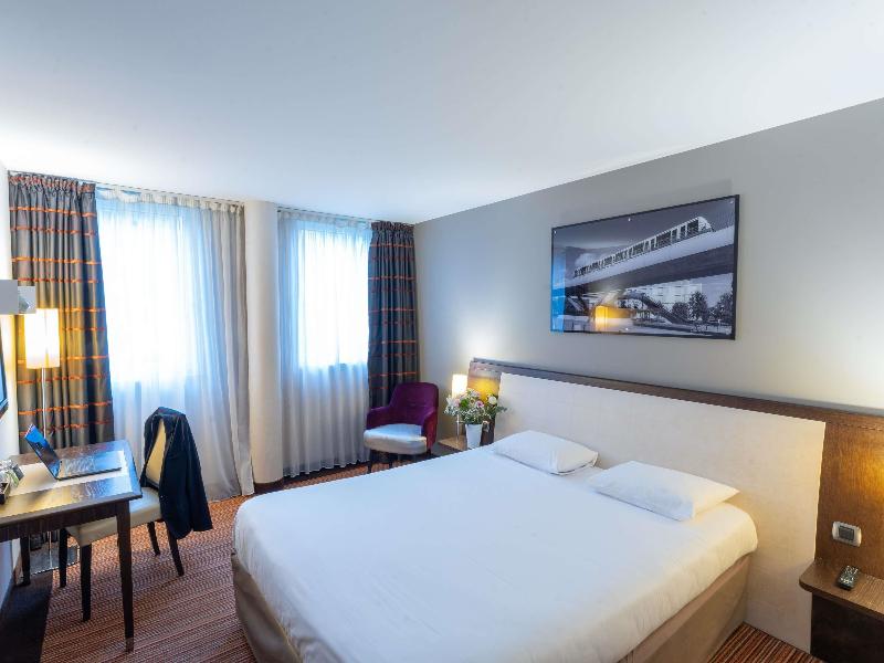 Mercure Rennes Cesson image