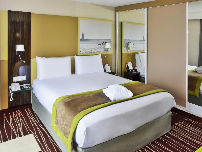Mercure Granville Le Grand Large Hotel image