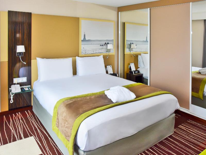 Mercure Granville Le Grand Large Hotel image
