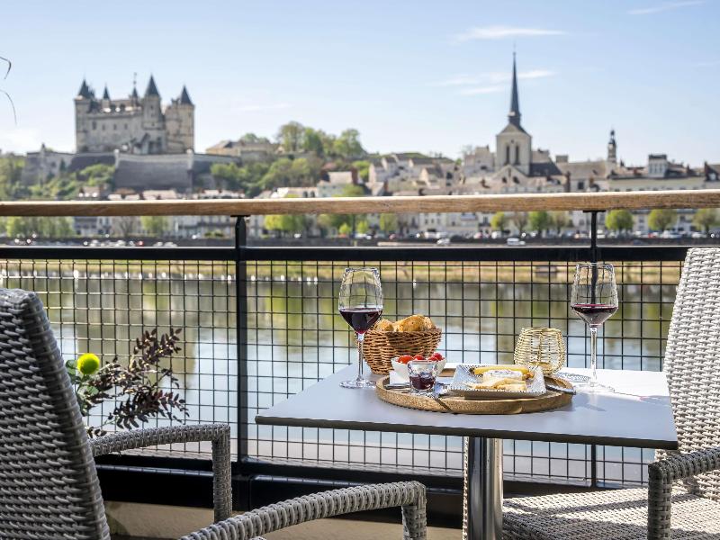 Mercure Bords De Loire Saumur image