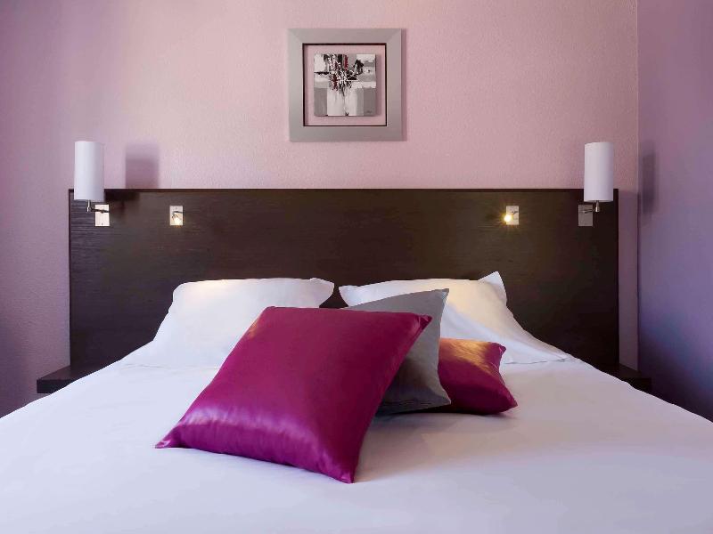 Mercure Bords De Loire Saumur image