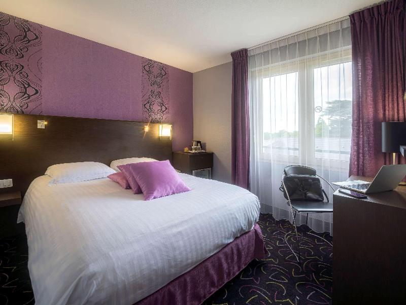Mercure Bords De Loire Saumur image