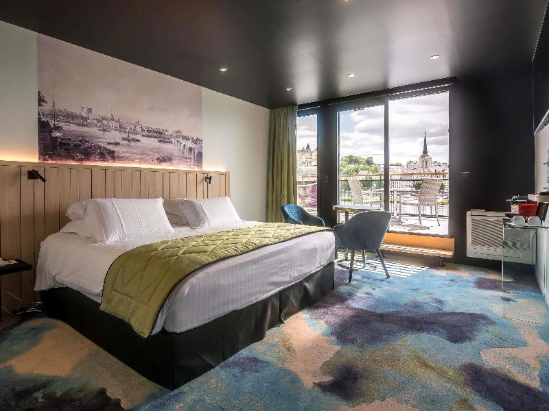 Mercure Bords De Loire Saumur image