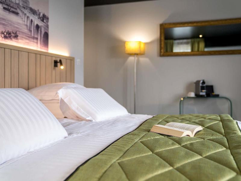 Mercure Bords De Loire Saumur image