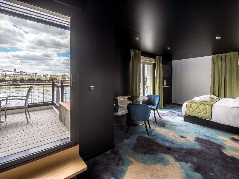 Mercure Bords De Loire Saumur image