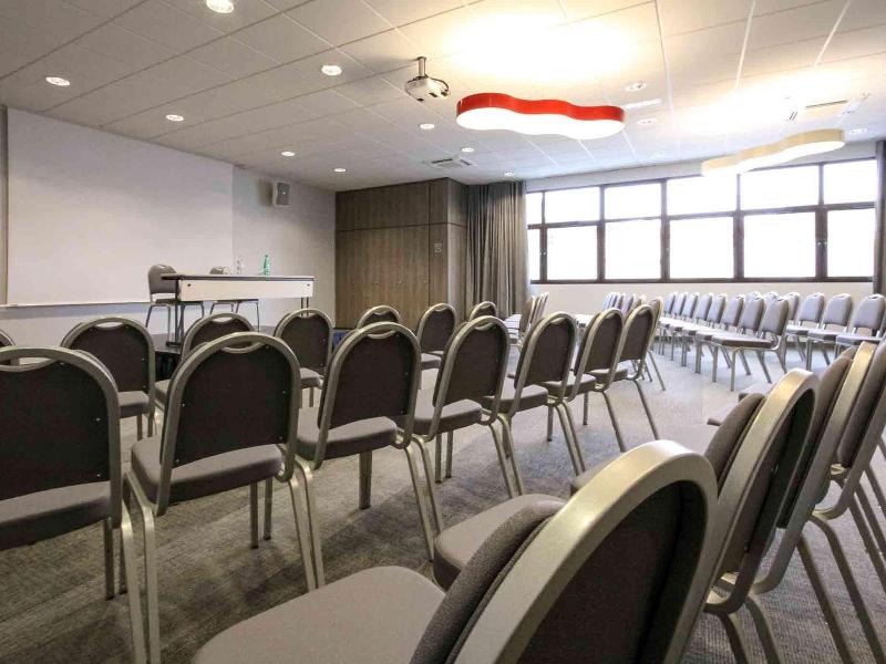Mercure Niort Marais Poitevin Hotel image