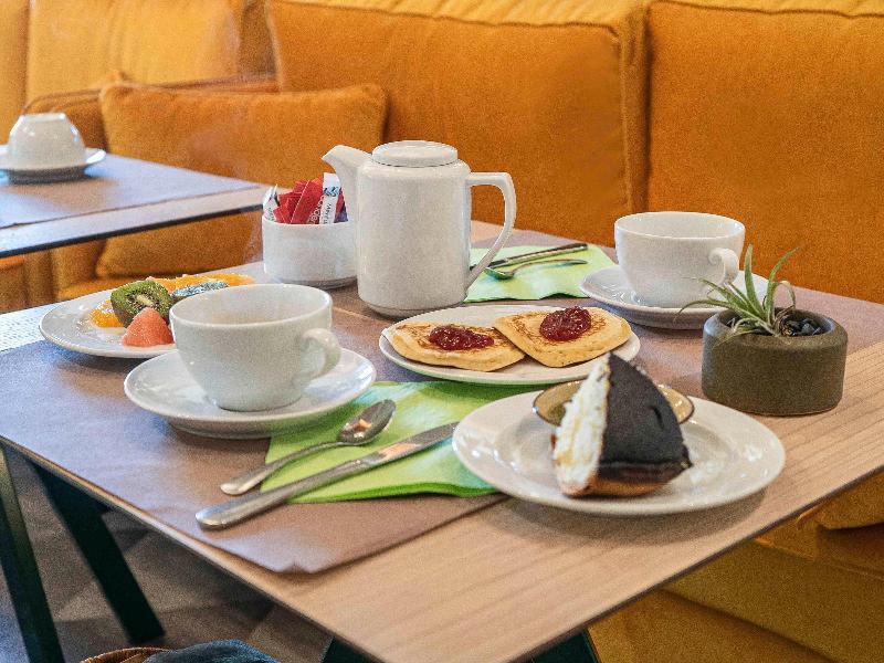 Mercure Niort Marais Poitevin Hotel image