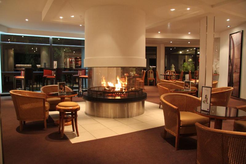 Novotel Amboise image