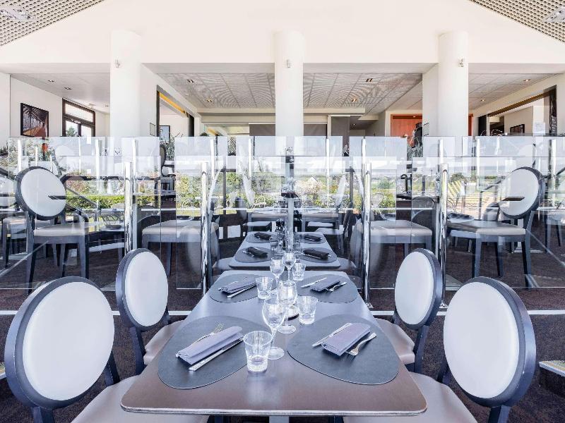 Novotel Amboise image