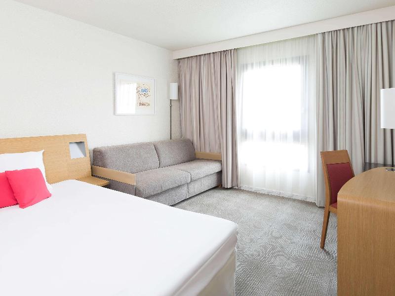 Novotel Amboise image