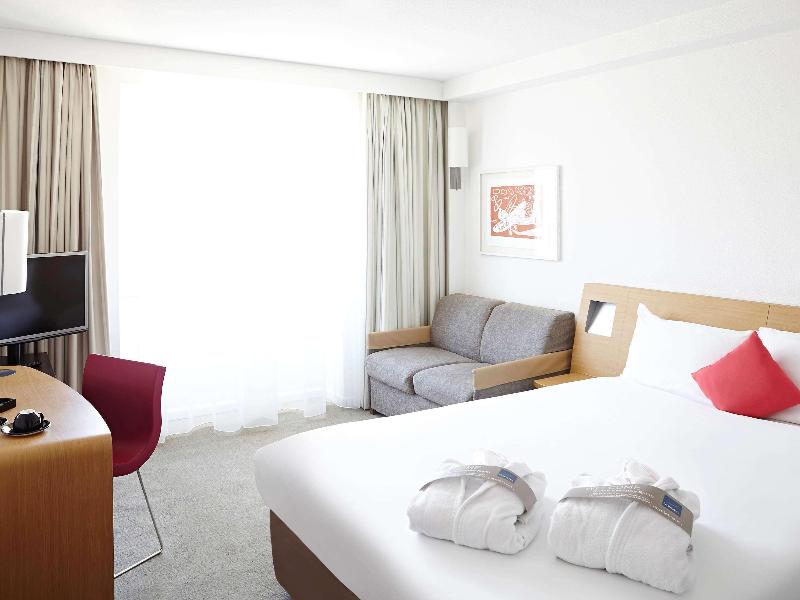Novotel Amboise image