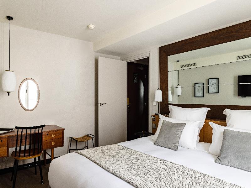 Holiday Inn Paris Palais de l'Elysee image