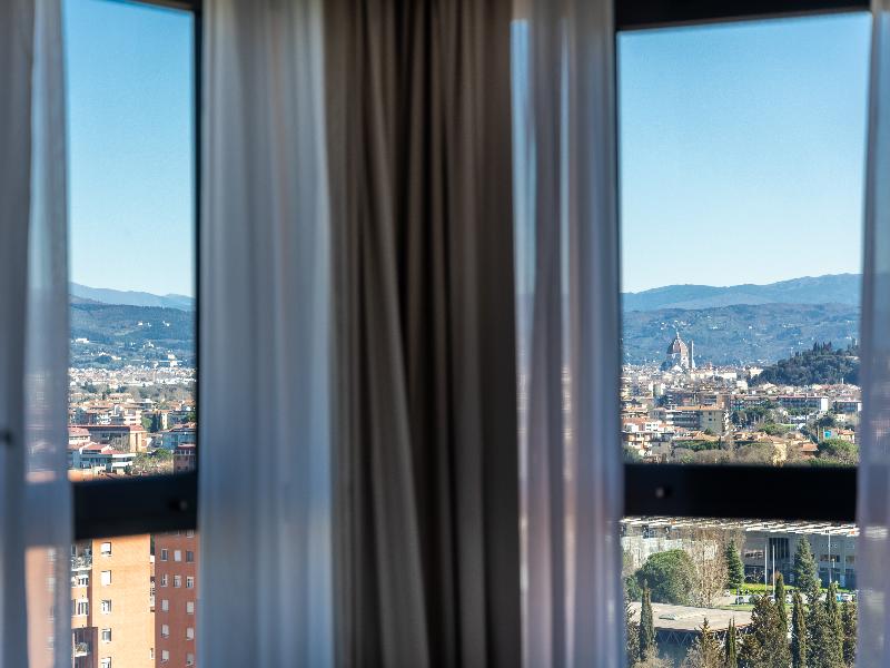 DoubleTree by Hilton Florence Metropole image