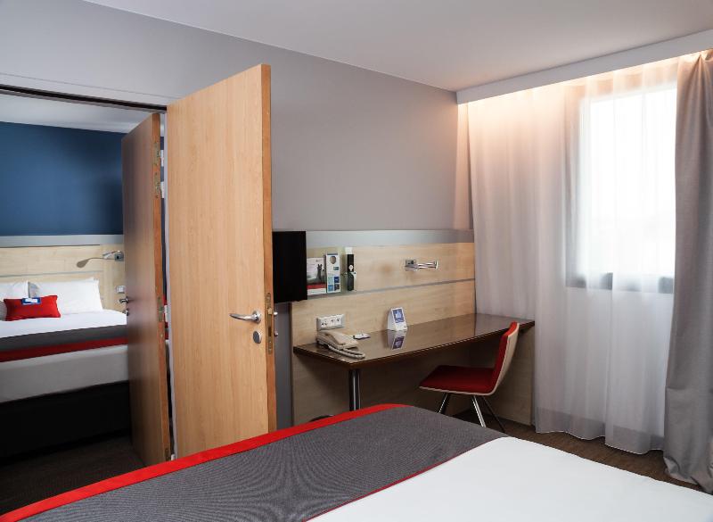 Holiday Inn Express Toulouse Airport photo 23