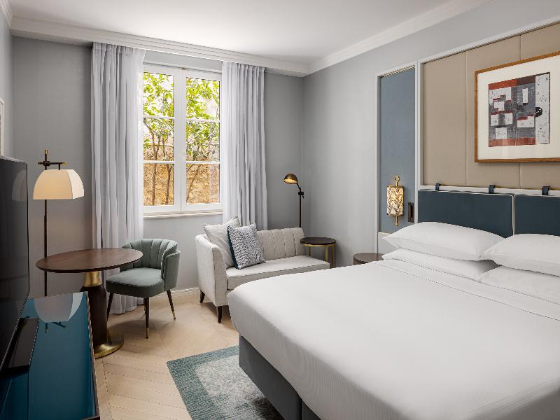 Hilton Imperial image
