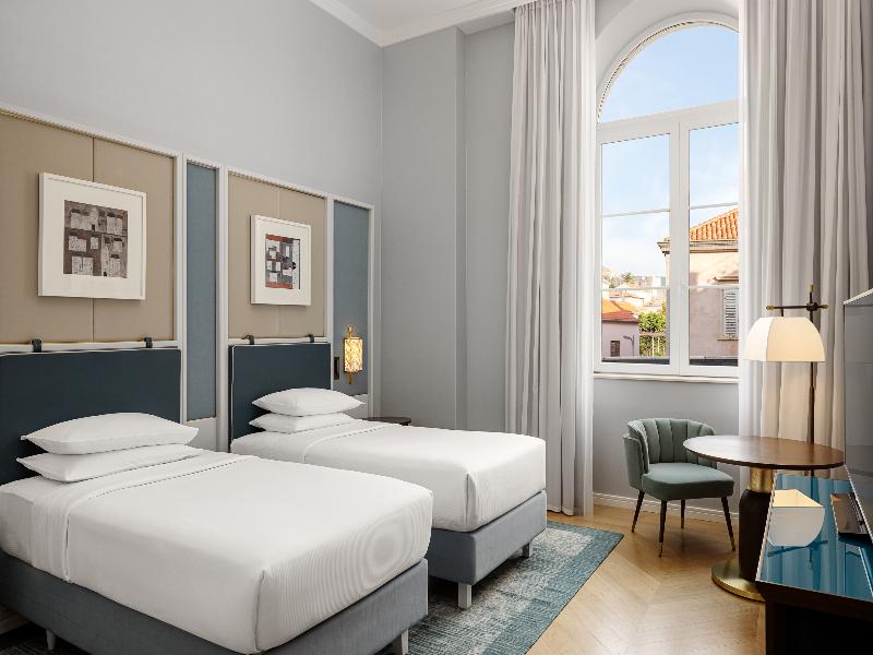 Hilton Imperial image