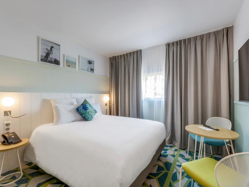 Mercure Paris Orly Airport image