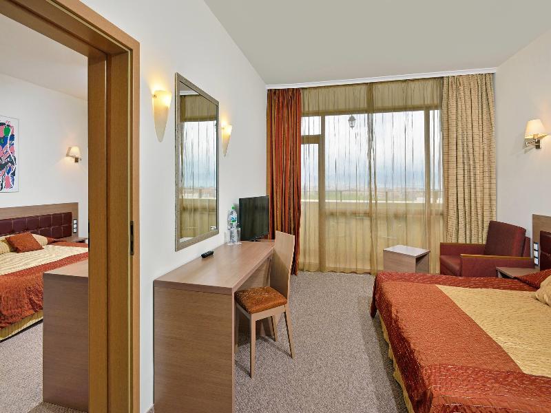 Sol Nessebar Palace All Inclusive image