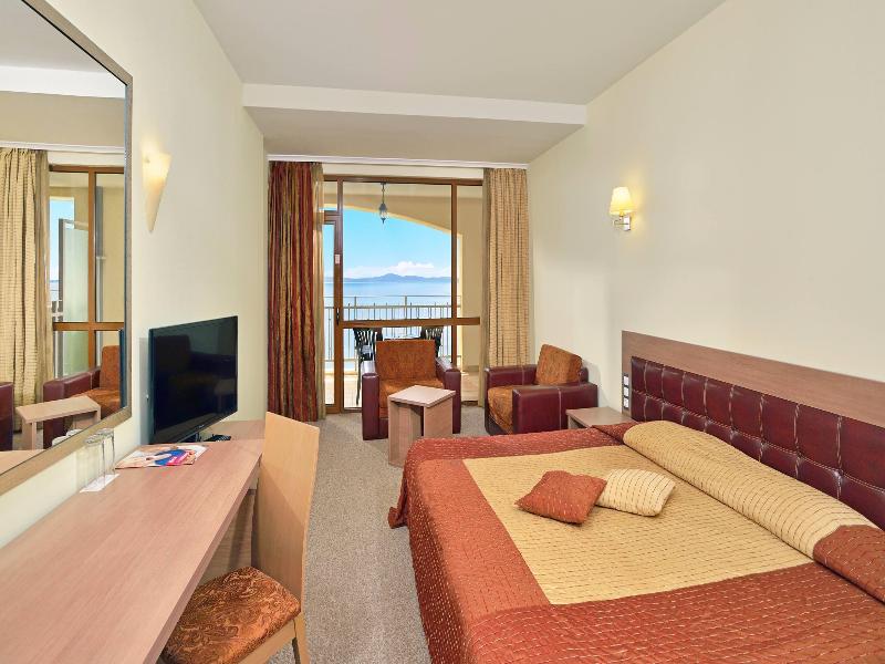 Sol Nessebar Palace All Inclusive image