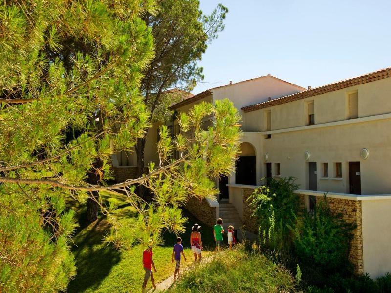 Domaine du Moulin Blanc image