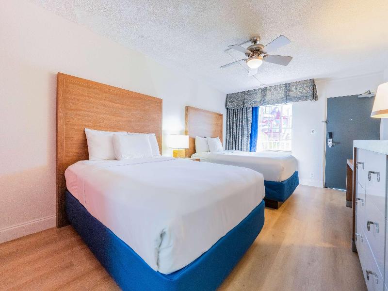 Ramada By Wyndham Hotel & Water Park image