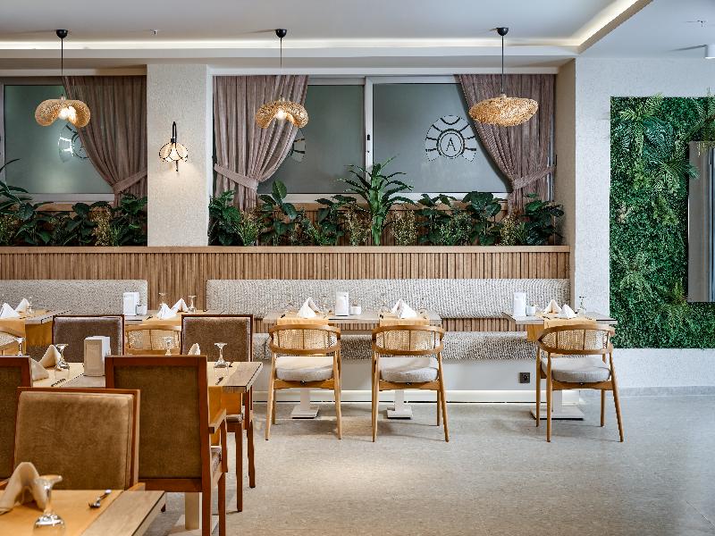 Annabella Park Hotel image