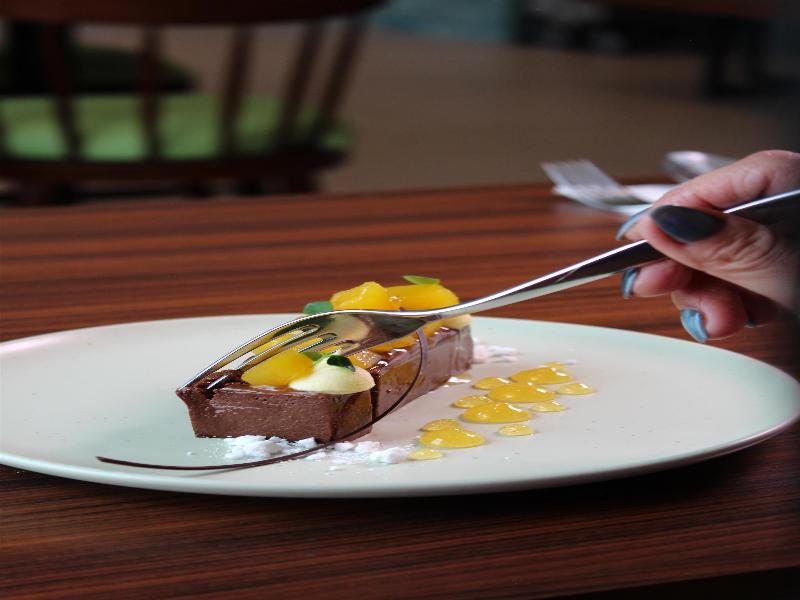 Radisson Blu Hotel, Muscat image