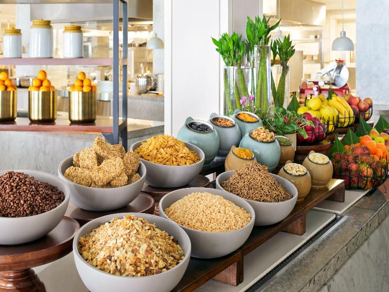 Crowne Plaza Muscat image