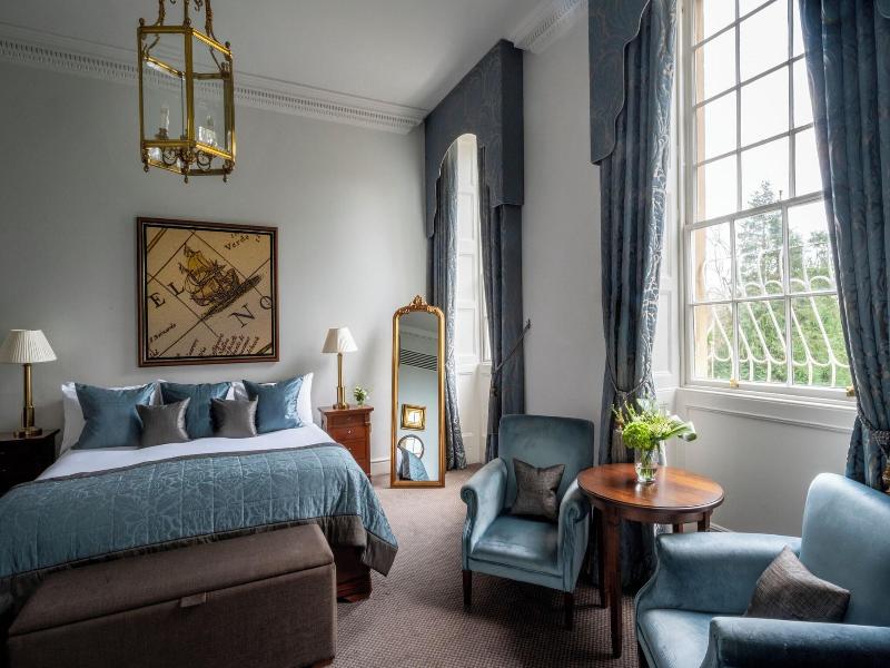 Bailbrook House image