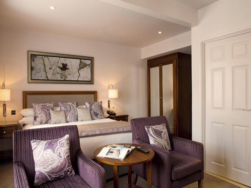 Bailbrook House image