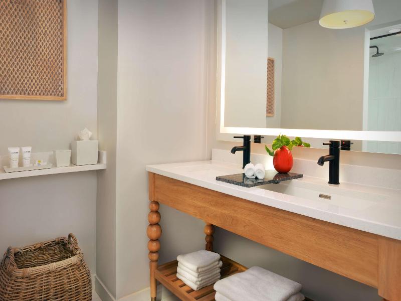 Pelican Grand Beach Resort image