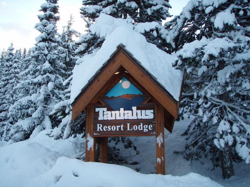 Tantalus Resort Lodge
