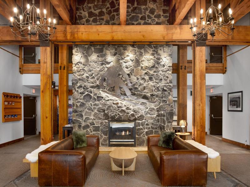 Tantalus Resort Lodge