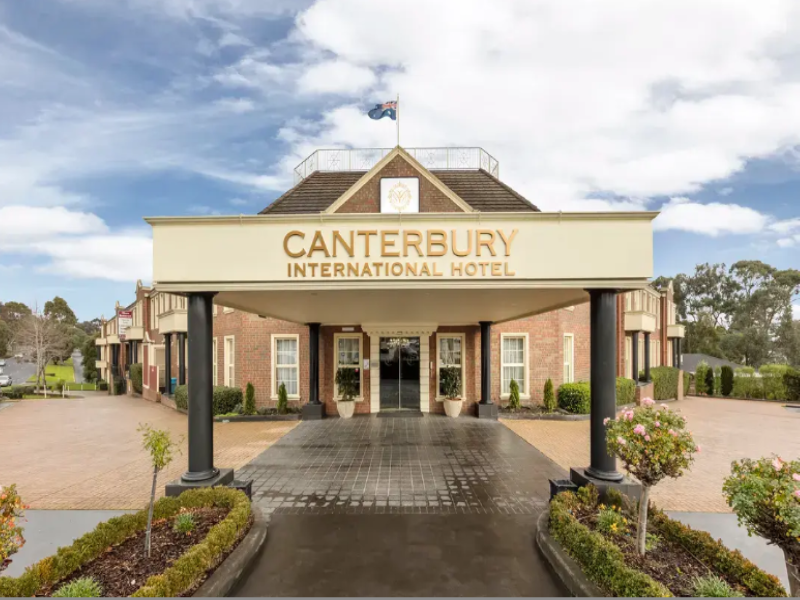 Canterbury International Hotel 2