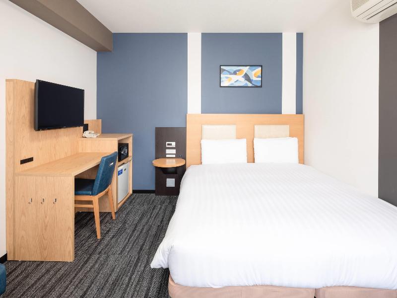 Comfort Hotel Narita image